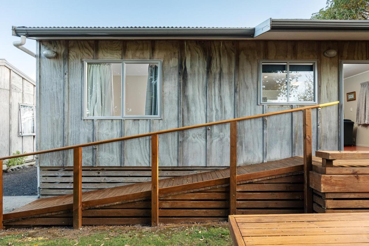 Athenree Hot Springs & Holiday Park Waihi Extérieur photo